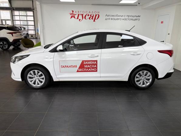 Hyundai Solaris II Рестайлинг с пробегом 2021 года, цена 1 568 000 рублей, 95683 км, седан, Автокод Объявления
