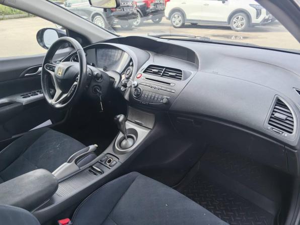 Honda Civic VIII с пробегом 2008 года, цена 660 000 рублей, 117880 км, хэтчбек, Автокод Объявления