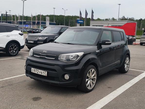 Kia Soul II Рестайлинг с пробегом 2018 года, цена 1 599 000 рублей, 135000 км, хэтчбек, Автокод Объявления