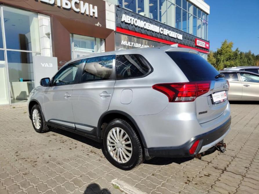 Mitsubishi Outlander III Рестайлинг 3 Набережные Челны  - изображение 19