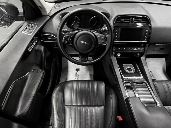 Jaguar F-Pace I с пробегом 2017 года, цена 2 140 000 рублей, 128435 км, внедорожник, Автокод Объявления