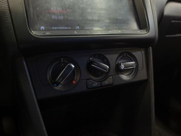 Volkswagen Polo V с пробегом 2011 года, цена 765 000 рублей, 180767 км, седан, Автокод Объявления