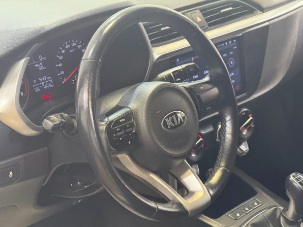 Kia Rio IV Рестайлинг с пробегом 2021 года, цена 1 599 000 рублей, 48470 км, хэтчбек, Автокод Объявления