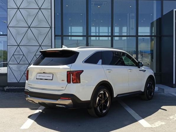 Kia Sorento IV Рестайлинг с пробегом 2024 года, цена 5 999 000 рублей, 13500 км, внедорожник, Автокод Объявления