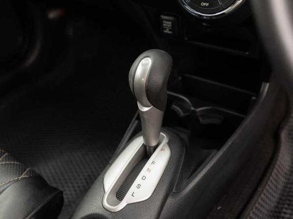 Honda Insight II с пробегом 2011 года, цена 890 000 рублей, 114725 км, хэтчбек, Автокод Объявления