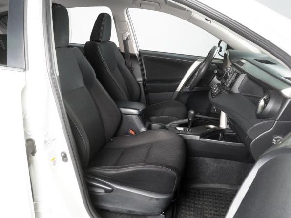 Toyota RAV4 IV (XA40) с пробегом 2015 года, цена 2 190 000 рублей, 77723 км, внедорожник, Автокод Объявления