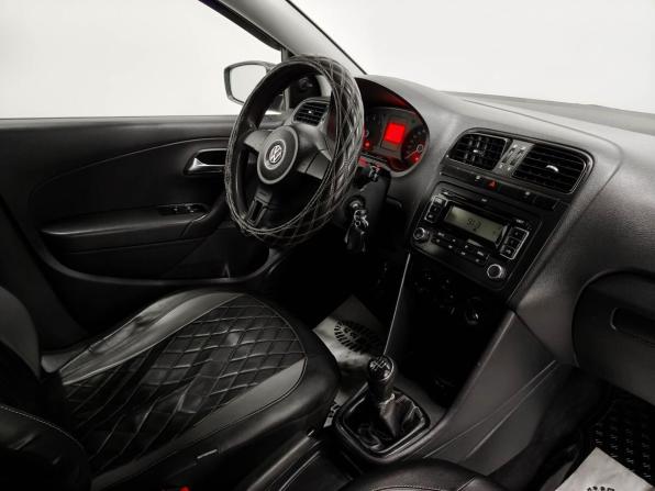 Volkswagen Polo V с пробегом 2012 года, цена 525 500 рублей, 255395 км, седан, Автокод Объявления