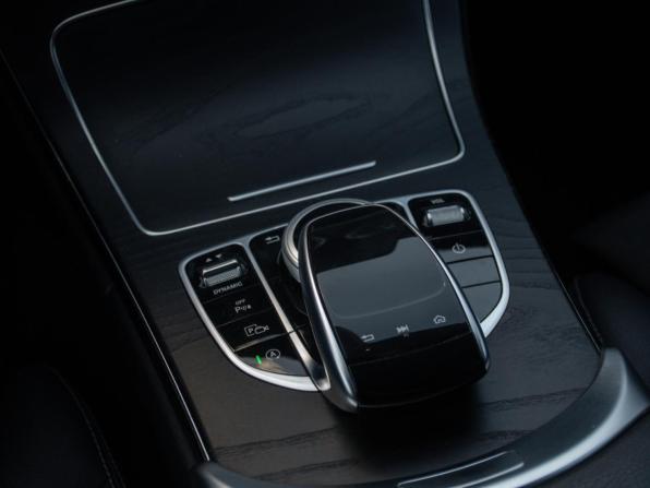 Mercedes-Benz C-Класс IV (W205) Рестайлинг с пробегом 2020 года, цена 3 498 000 рублей, 90238 км, седан, Автокод Объявления