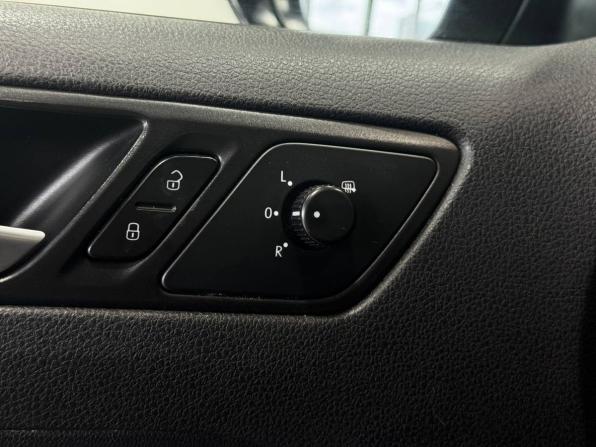 Volkswagen Jetta VI с пробегом 2014 года, цена 1 209 900 рублей, 121500 км, седан, Автокод Объявления