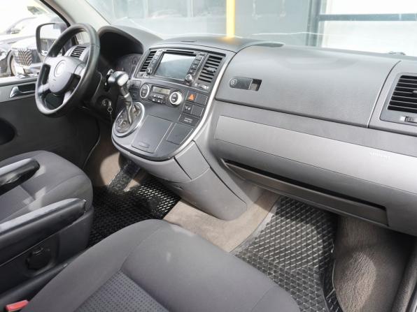 Volkswagen Multivan T5 с пробегом 2008 года, цена 1 368 000 рублей, 421381 км, минивэн, Автокод Объявления