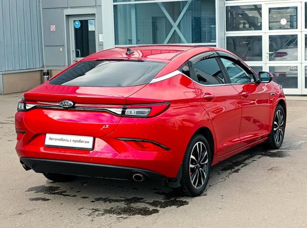 JAC J7 I с пробегом 2023 года, цена 1 495 000 рублей, 12000 км, хэтчбек, Автокод Объявления