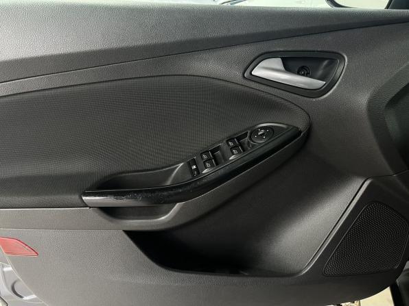 Ford Focus III с пробегом 2012 года, цена 628 000 рублей, 150000 км, хэтчбек, Автокод Объявления