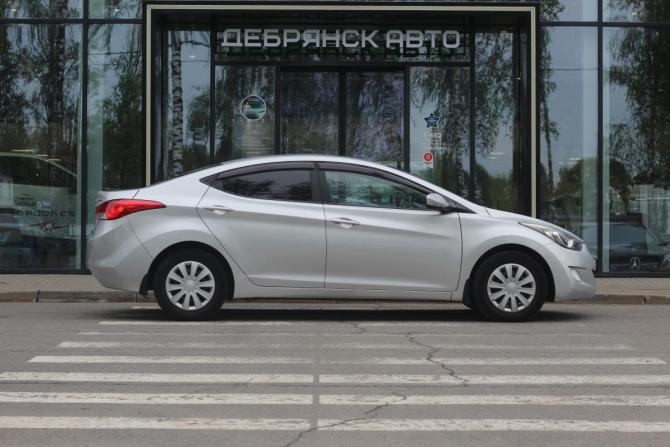 Hyundai Elantra V (MD) с пробегом 2013 года, цена 895 000 рублей, 222742 км, седан, Автокод Объявления