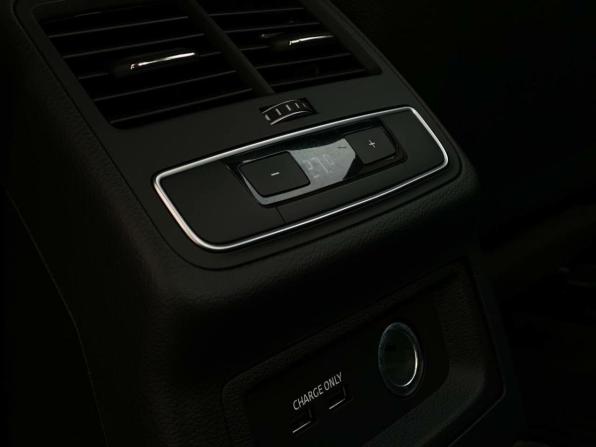 Audi A4 V (B9) Рестайлинг с пробегом 2020 года, цена 3 095 500 рублей, 96413 км, седан, Автокод Объявления
