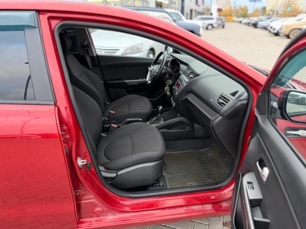 Kia Rio III Рестайлинг с пробегом 2016 года, цена 1 155 000 рублей, 91978 км, хэтчбек, Автокод Объявления