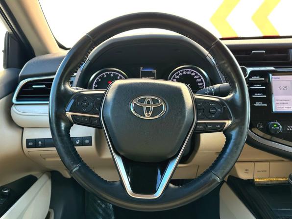 Toyota Camry VIII (XV70) с пробегом 2019 года, цена 2 950 000 рублей, 104163 км, седан, Автокод Объявления
