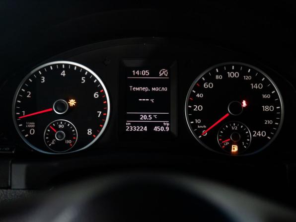Volkswagen Tiguan I Рестайлинг с пробегом 2012 года, цена 1 090 000 рублей, 233224 км, внедорожник, Автокод Объявления