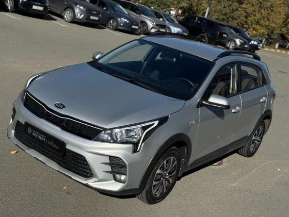 Kia Rio IV Рестайлинг с пробегом 2021 года, цена 1 650 000 рублей, 42204 км, хэтчбек, Автокод Объявления
