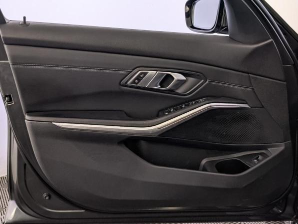 BMW 3 серии VII (G2x) с пробегом 2021 года, цена 2 750 000 рублей, 195647 км, седан, Автокод Объявления
