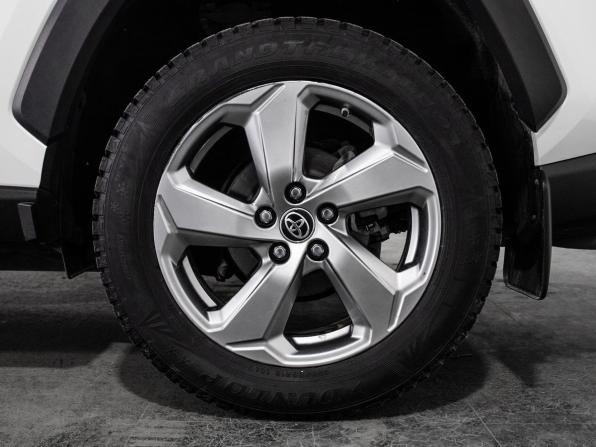 Toyota RAV4 V (XA50) с пробегом 2021 года, цена 3 685 000 рублей, 31765 км, внедорожник, Автокод Объявления