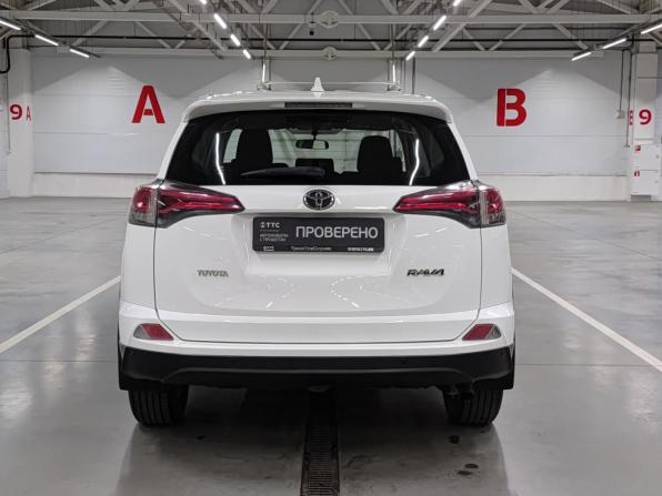 Toyota RAV4 IV (XA40) Рестайлинг с пробегом 2016 года, цена 2 200 000 рублей, 104000 км, внедорожник, Автокод Объявления