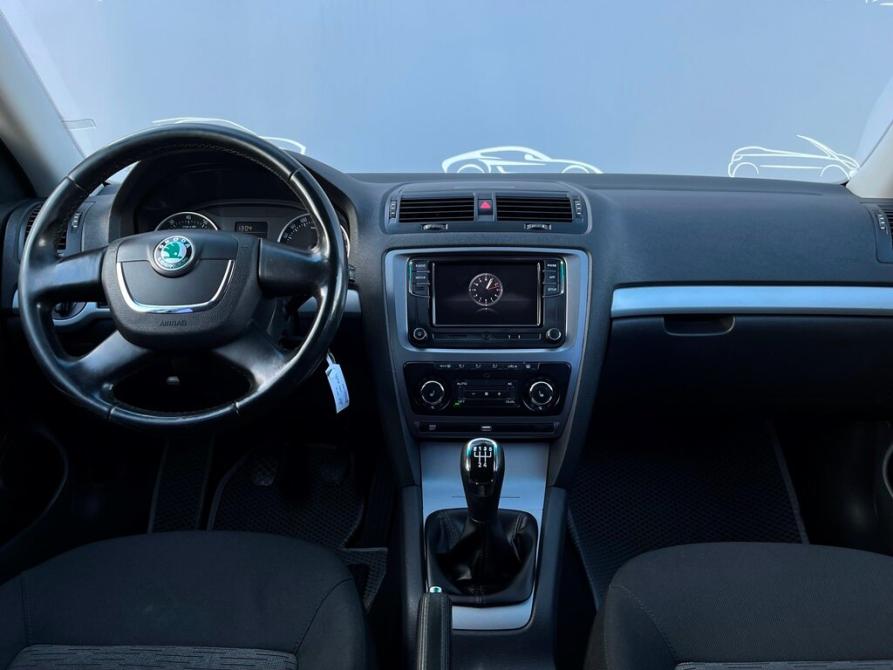 Skoda Octavia II (A5) Рестайлинг Санкт-Петербург  - изображение 6