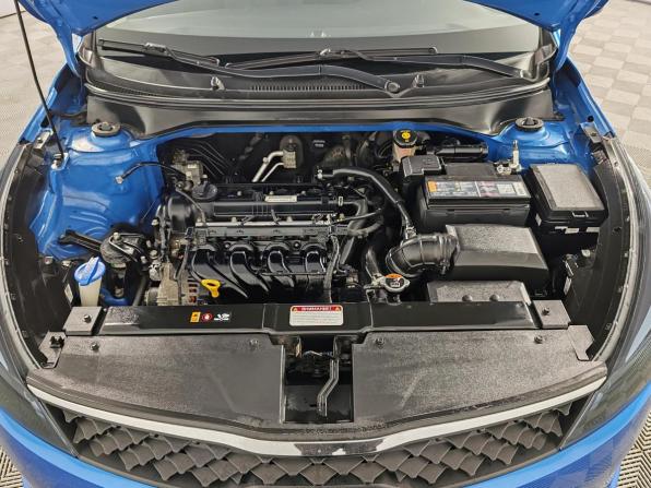 Kia Rio IV Рестайлинг с пробегом 2020 года, цена 1 599 000 рублей, 27780 км, седан, Автокод Объявления