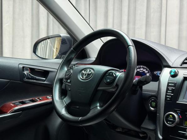 Toyota Camry VII (XV50) с пробегом 2014 года, цена 1 599 000 рублей, 183448 км, седан, Автокод Объявления