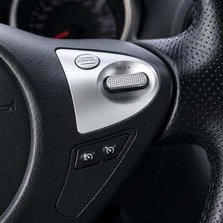 Nissan Juke I с пробегом 2011 года, цена 810 000 рублей, 143893 км, внедорожник, Автокод Объявления