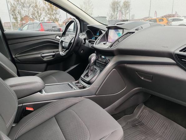Ford Kuga II Рестайлинг с пробегом 2017 года, цена 1 539 000 рублей, 169000 км, внедорожник, Автокод Объявления
