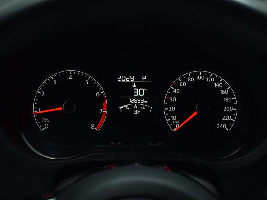 Volkswagen Polo V Рестайлинг Кемерово  - изображение 11