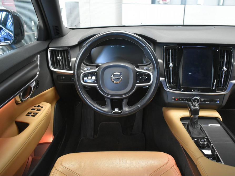 Volvo V90 Cross Country I Москва  - изображение 8