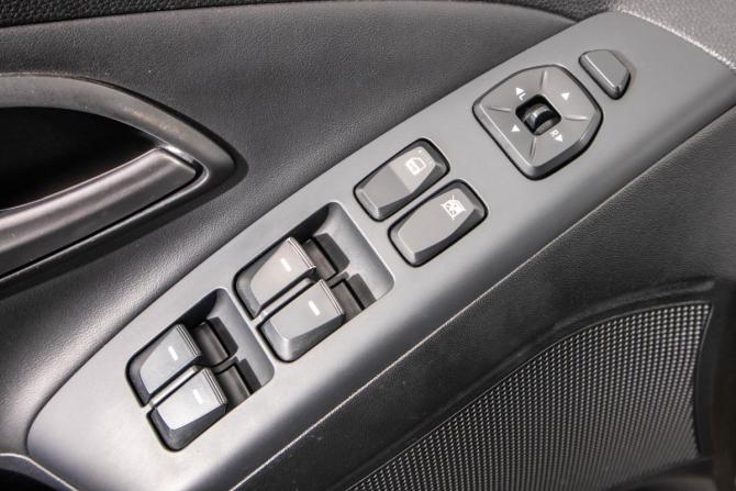 Hyundai ix35 I Рестайлинг с пробегом 2013 года, цена 1 449 000 рублей, 145000 км, внедорожник, Автокод Объявления