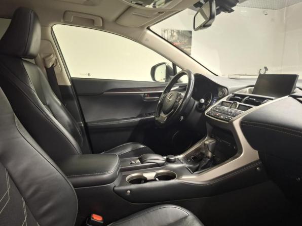 Lexus NX I с пробегом 2014 года, цена 1 923 000 рублей, 305558 км, внедорожник, Автокод Объявления