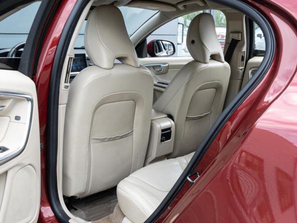 Volvo S60 II с пробегом 2011 года, цена 848 000 рублей, 193445 км, седан, Автокод Объявления