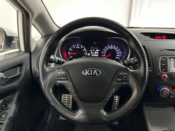 Kia Cerato III с пробегом 2015 года, цена 1 280 000 рублей, 109406 км, седан, Автокод Объявления