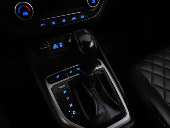 Hyundai Creta I с пробегом 2019 года, цена 1 785 000 рублей, 98000 км, внедорожник, Автокод Объявления