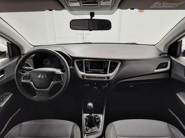Hyundai Solaris II Рестайлинг с пробегом 2021 года, цена 1 133 000 рублей, 121238 км, седан, Автокод Объявления
