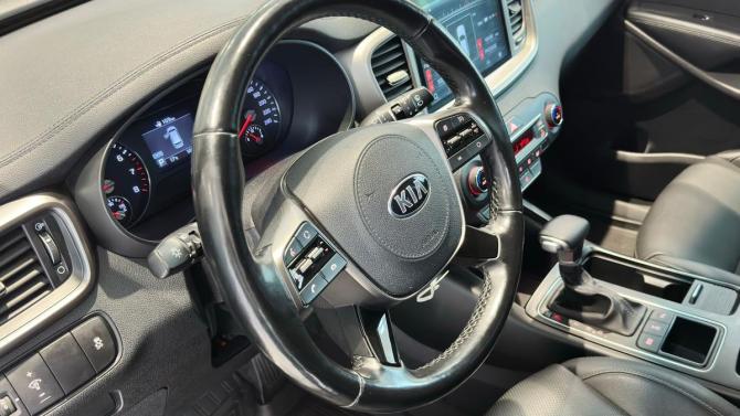 Kia Sorento III Prime Рестайлинг с пробегом 2020 года, цена 2 449 000 рублей, 144000 км, внедорожник, Автокод Объявления