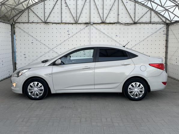 Hyundai Solaris I Рестайлинг с пробегом 2015 года, цена 1 050 000 рублей, 169518 км, седан, Автокод Объявления