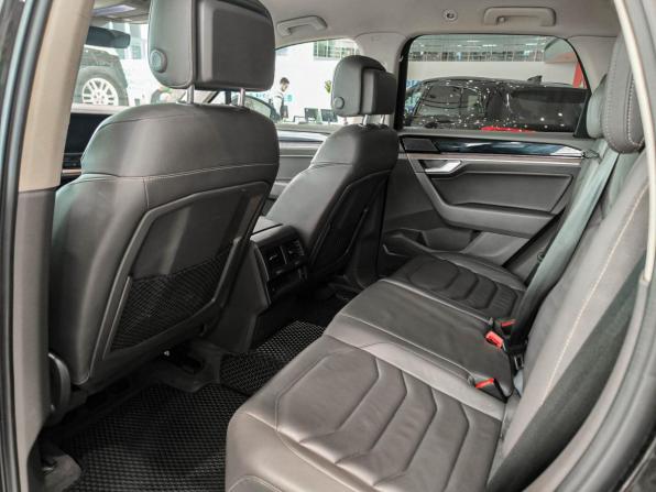 Volkswagen Touareg III с пробегом 2018 года, цена 3 650 000 рублей, 236557 км, внедорожник, Автокод Объявления