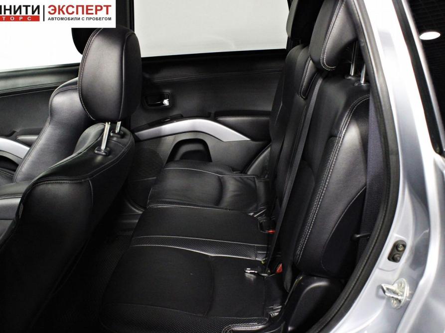 Mitsubishi Outlander II Рестайлинг Белгород  - изображение 16