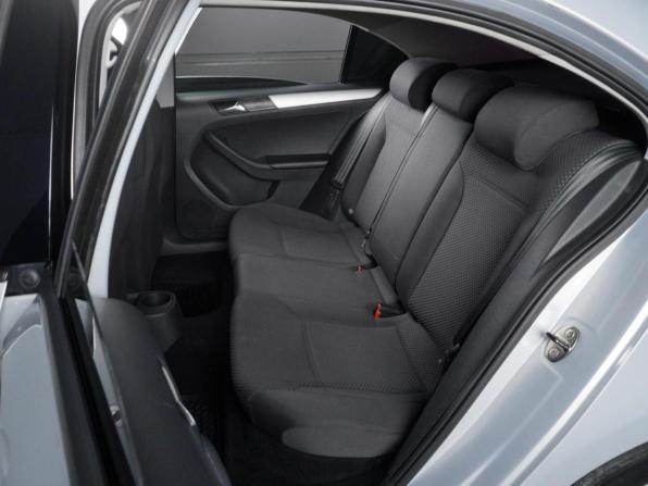 Volkswagen Jetta VI с пробегом 2011 года, цена 930 000 рублей, 231428 км, седан, Автокод Объявления