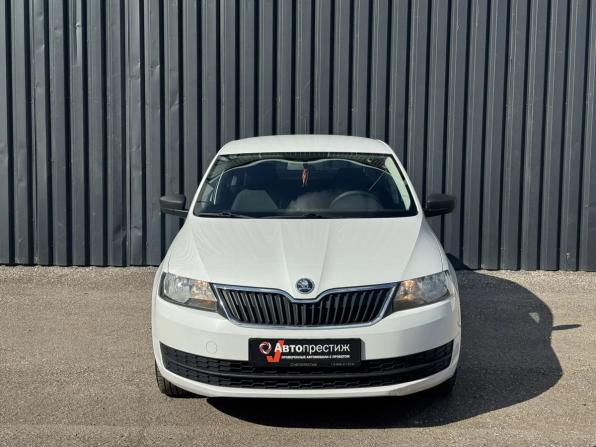Skoda Rapid I с пробегом 2016 года, цена 935 000 рублей, 125603 км, лифтбек, Автокод Объявления