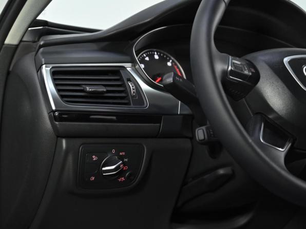 Audi A6 IV (C7) Рестайлинг с пробегом 2015 года, цена 1 599 000 рублей, 105000 км, седан, Автокод Объявления