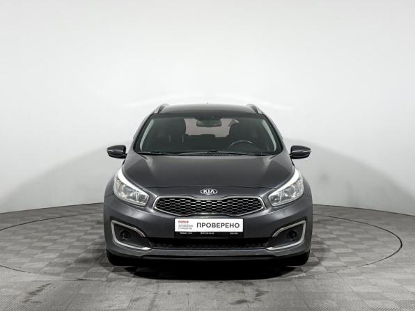 Kia Ceed II Рестайлинг с пробегом 2017 года, цена 1 050 000 рублей, 214982 км, универсал, Автокод Объявления