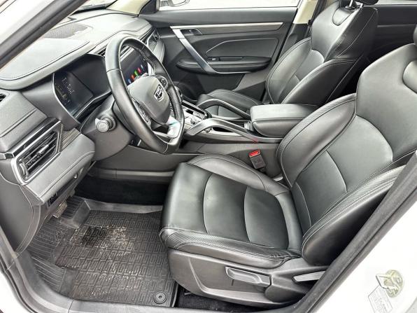 Geely Atlas Pro с пробегом 2024 года, цена 1 870 000 рублей, 38523 км, внедорожник, Автокод Объявления