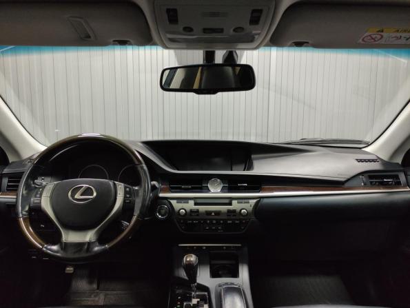 Lexus ES VI с пробегом 2014 года, цена 1 740 000 рублей, 264635 км, седан, Автокод Объявления