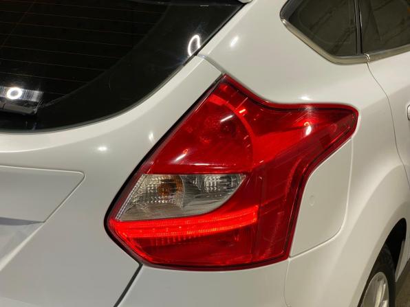 Ford Focus III с пробегом 2013 года, цена 820 000 рублей, 119723 км, хэтчбек, Автокод Объявления