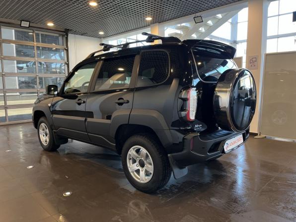 Lada (ВАЗ) Niva Travel I с пробегом 2023 года, цена 1 350 000 рублей, 5667 км, внедорожник, Автокод Объявления